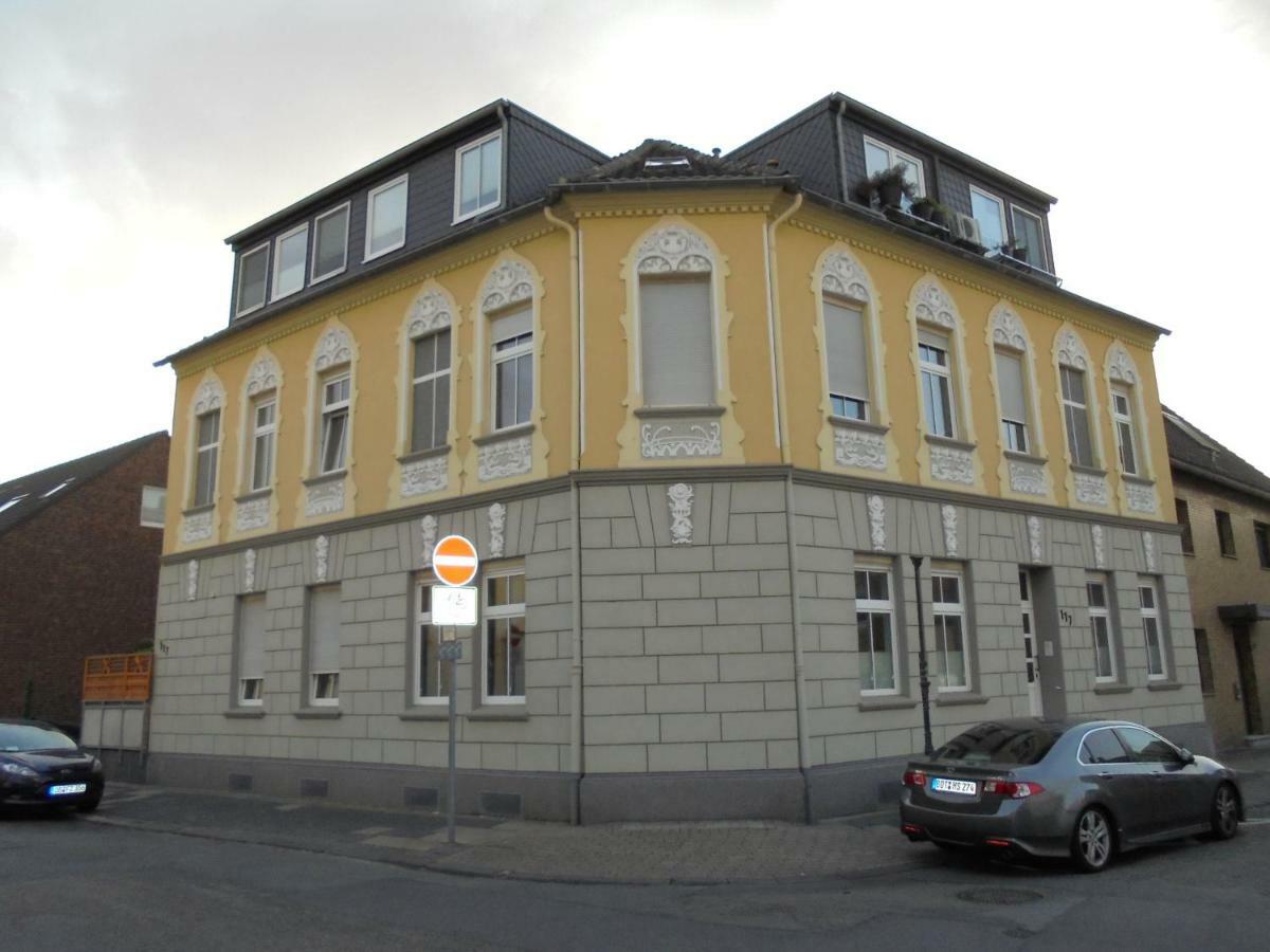 Ferienwohnung Mit Terasse 奥伯豪森 外观 照片